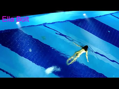 ❤️ నేను చూడటం ఆపలేను, ELLA BOLT రిసార్ట్ పూల్‌లో నగ్నంగా ఈత కొడుతూ దొరికిన యువ అందగత్తె ☑ పోర్న్ వీడియో te.liporno.ru ❌️